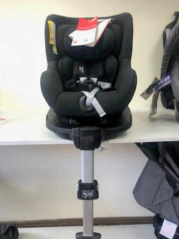 Britax Dualfix Isize Car Seat - Black (Ex Display)